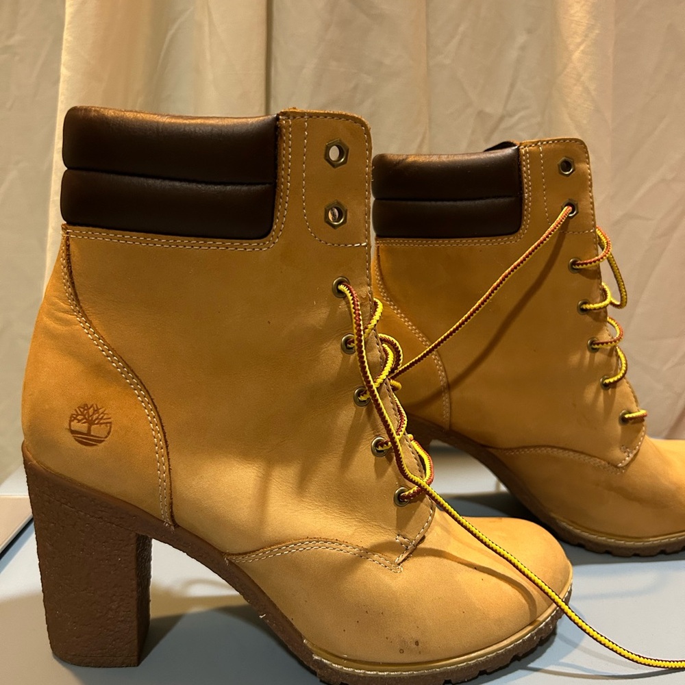 Timberland Women's Brown Heeled Boots